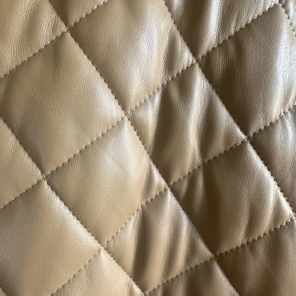 GOOD AMERICAN Women Quilted Bomber Jacket - Picture 2 of 4